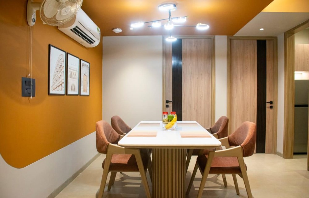 Gallery Picture